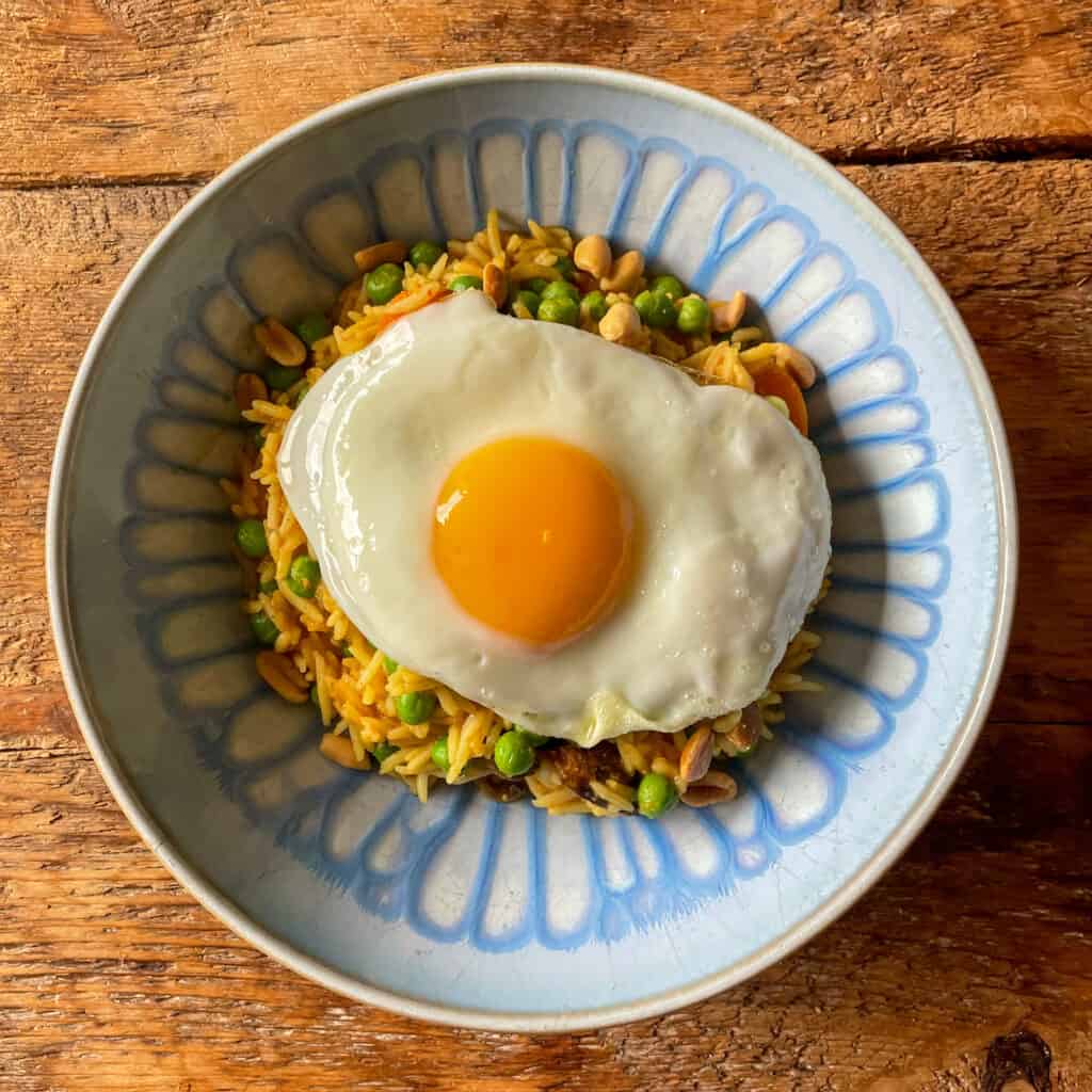 easy-vegetarian-nasi-goreng